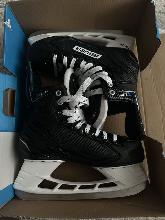 Bauer XLP хоккейные черный синний