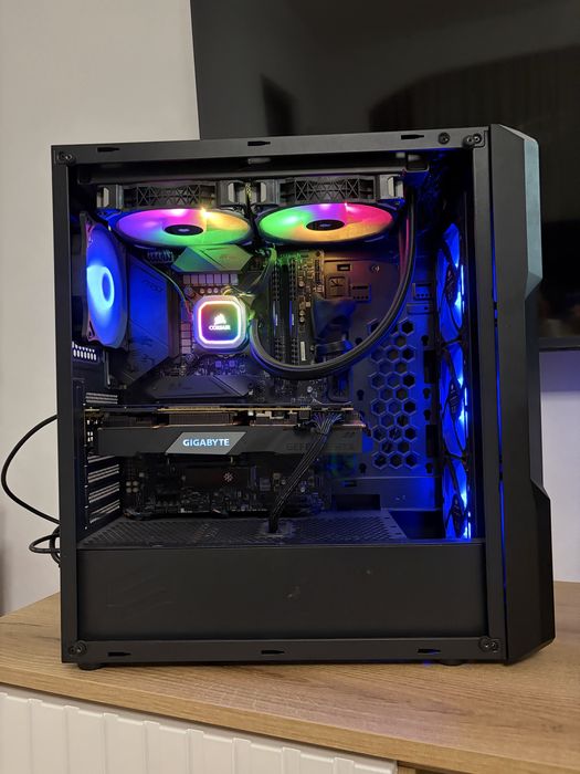 PC Gaming i9-10900K + RTX 2070 SUPER 8GB / 32GB / NVMe 1TB / SilentiumPC / Corsair AIO