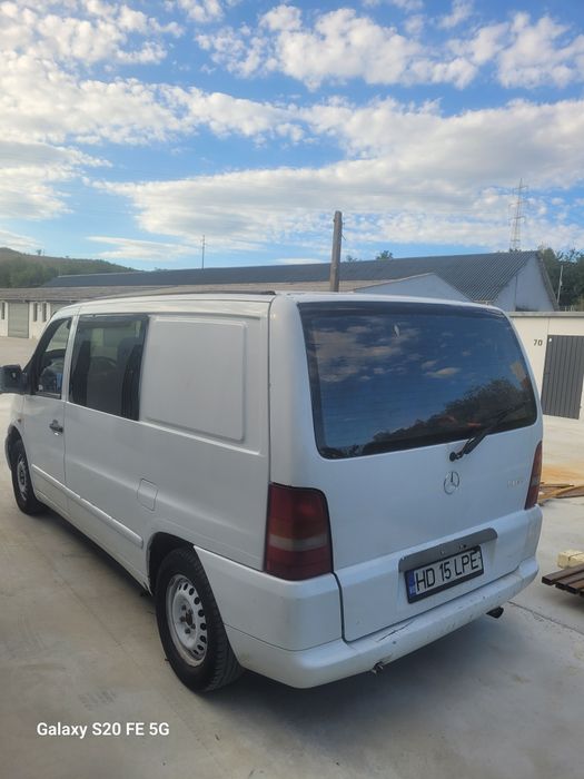 Mercedes vito,6 locuri + marfă