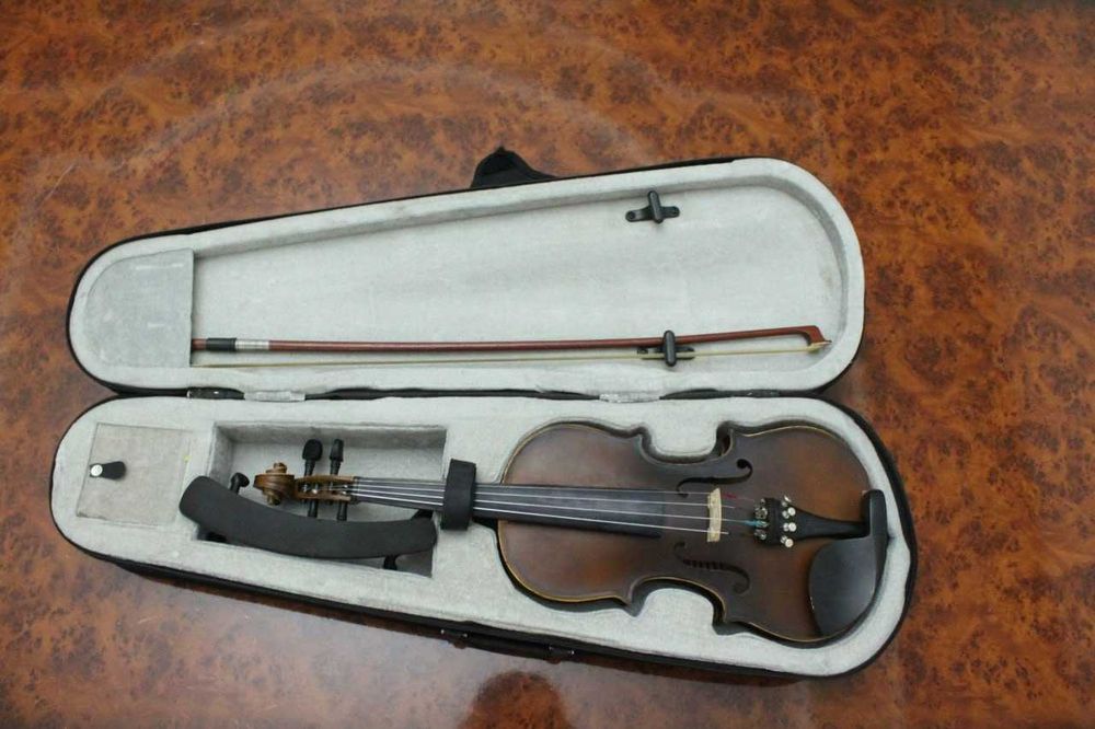 Продаётся скрипка в отличном состоянии!