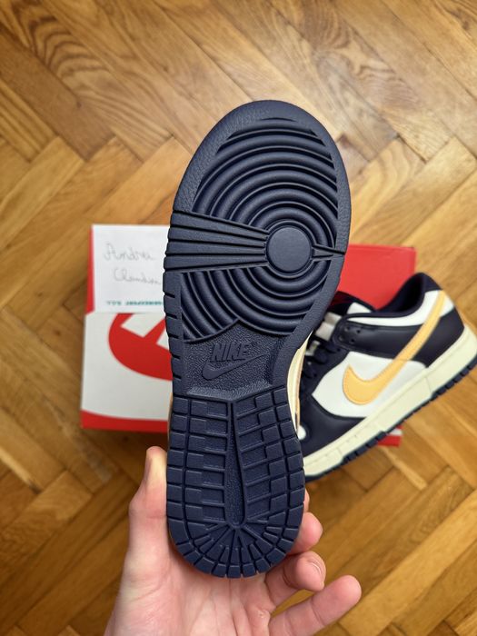 Nike Dunk Low Vanilla Navy