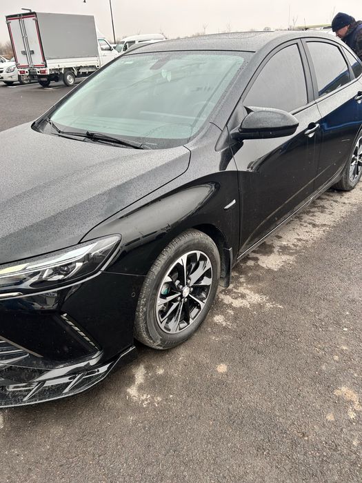 Arenda vikup monza 1.3 turbo boshiga 4000$