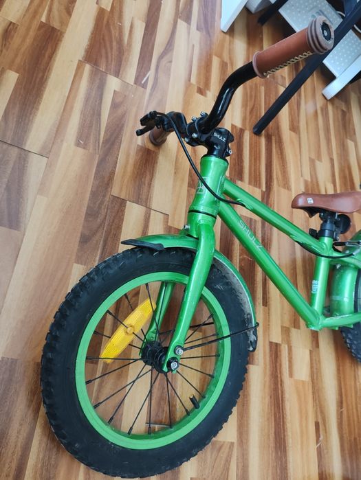 Беговел SHULZ Hubble 14, зеленый, YS-7916