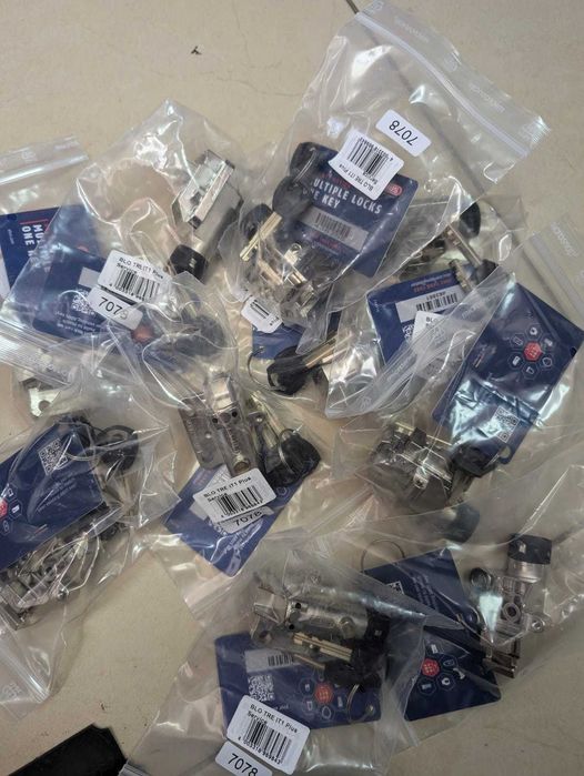 Incuietoare baterie bicicleta electrica Treck abus blo tre it1 plus