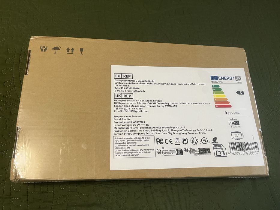 Samsung S25, Tableta Teclast T65 MAX, monitor portabil ANMITE 18.5"