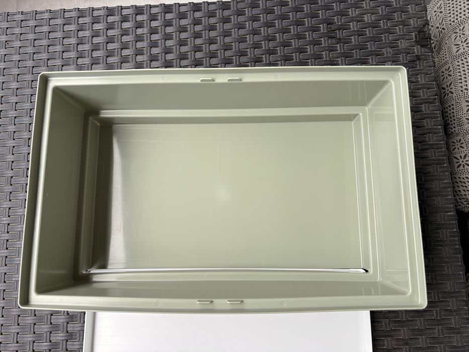 Vând colivie pentru canari