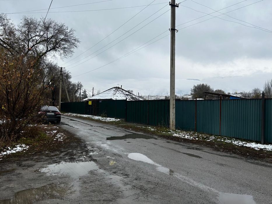 Продам 2 дома 38сотых