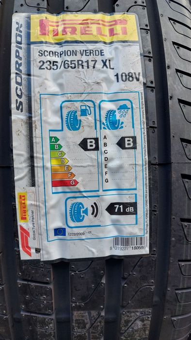 Нови гуми 235/65/17 Pirelli Scorpion Verde 4 броя