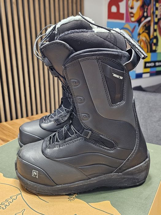 Boots Snowboard NITRO Crown TLS BLACK 36
