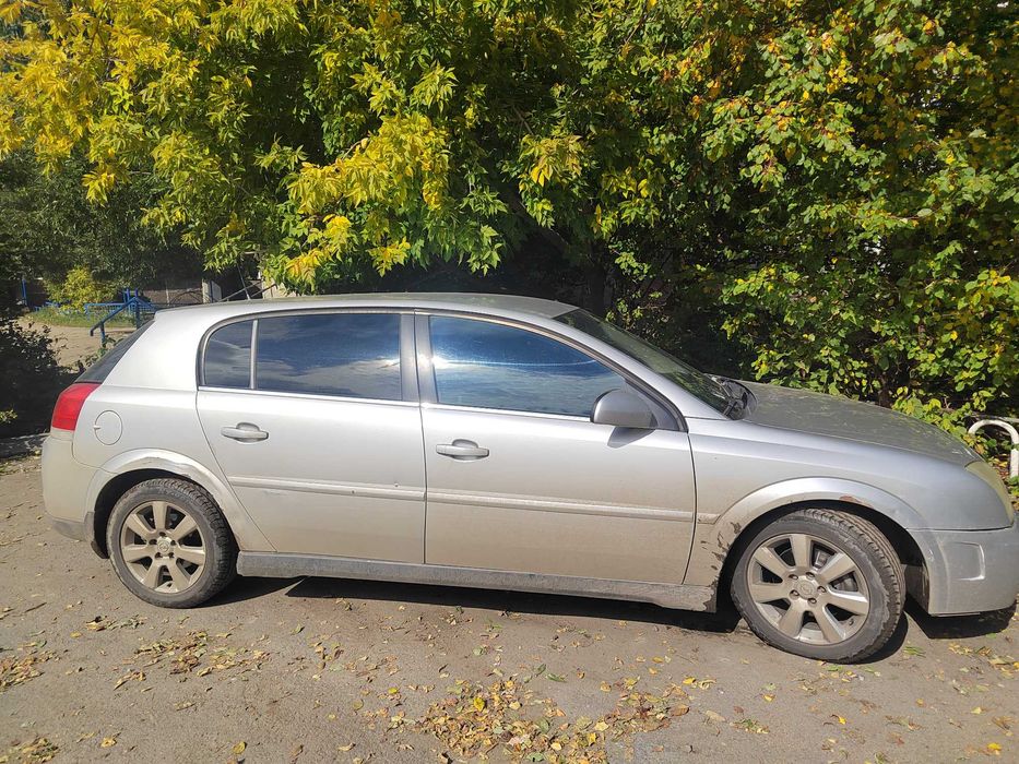 Продам опель сигнум 2004