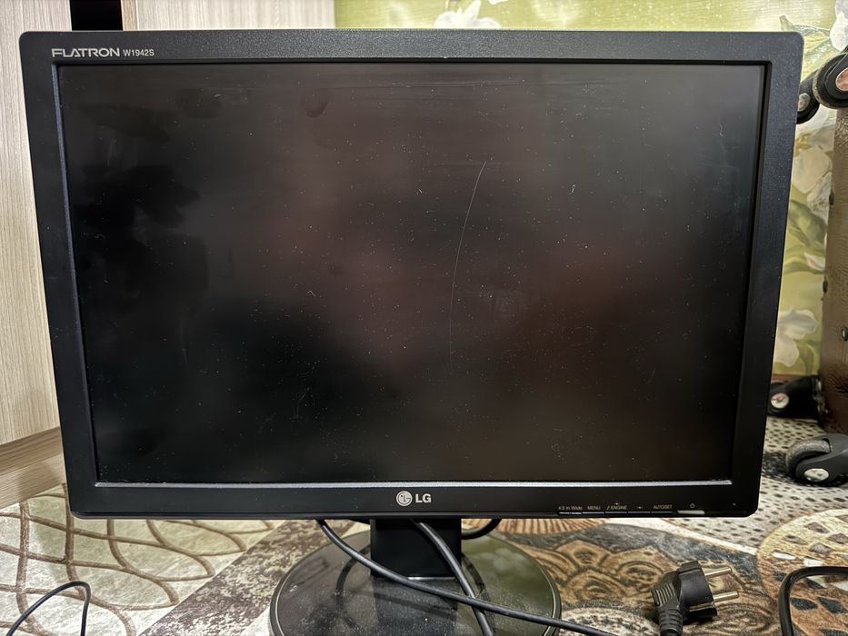 Продам компьютер с колонкой