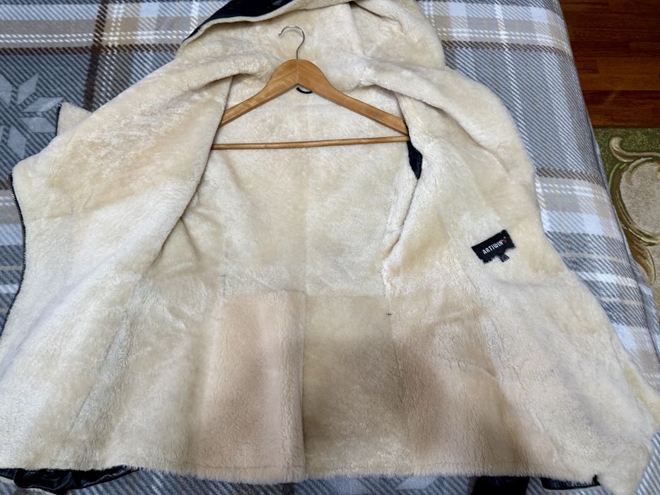 Продам женскую дубленку