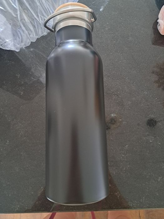 Термос от неръждаема стомана