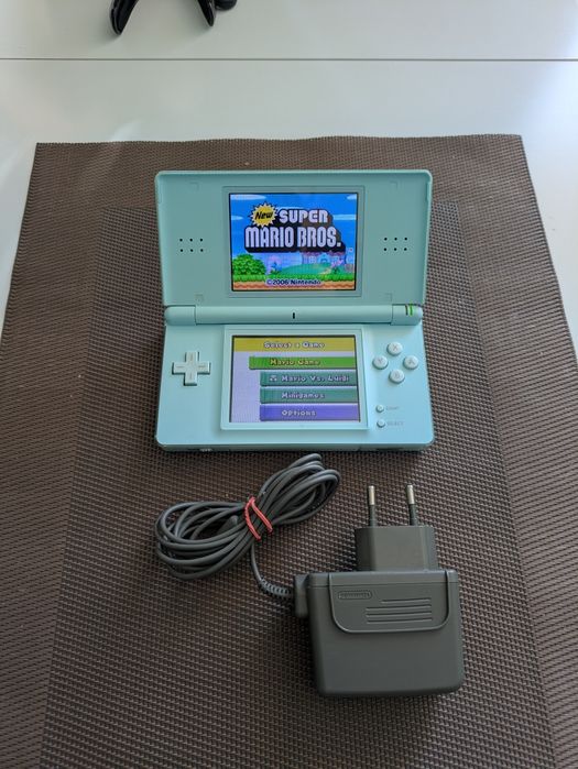 Nintendo DS Lite+Joc Super Mario Bros