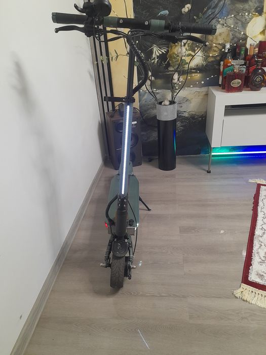 Vand sau schimb trotineta vesett 8 70 km