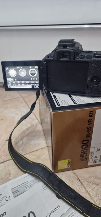 Nikon D5600 перфектен