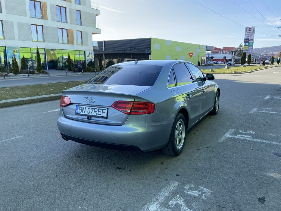 Vand Audi A4 B8 2.0 PRET FIX