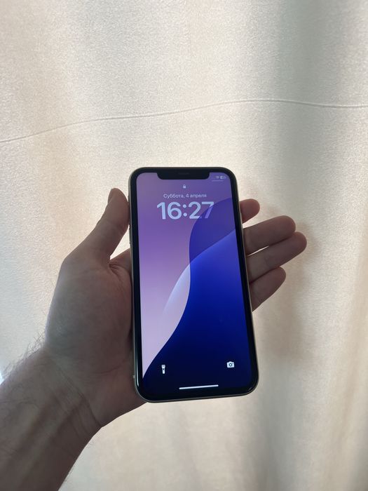 Продам IPhone 11 128gb не вскрывался