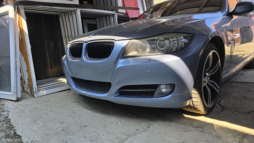Praguri M Sport originale, bara fata si spate BMW E90 LCI
