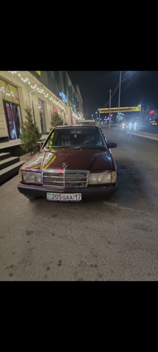 Мерседес 190 авангард россо