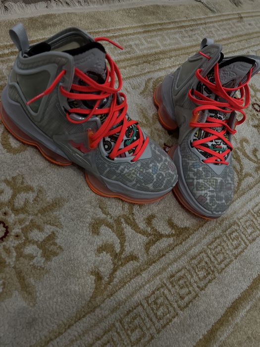 Кроссовки Jordan баскетбольнын