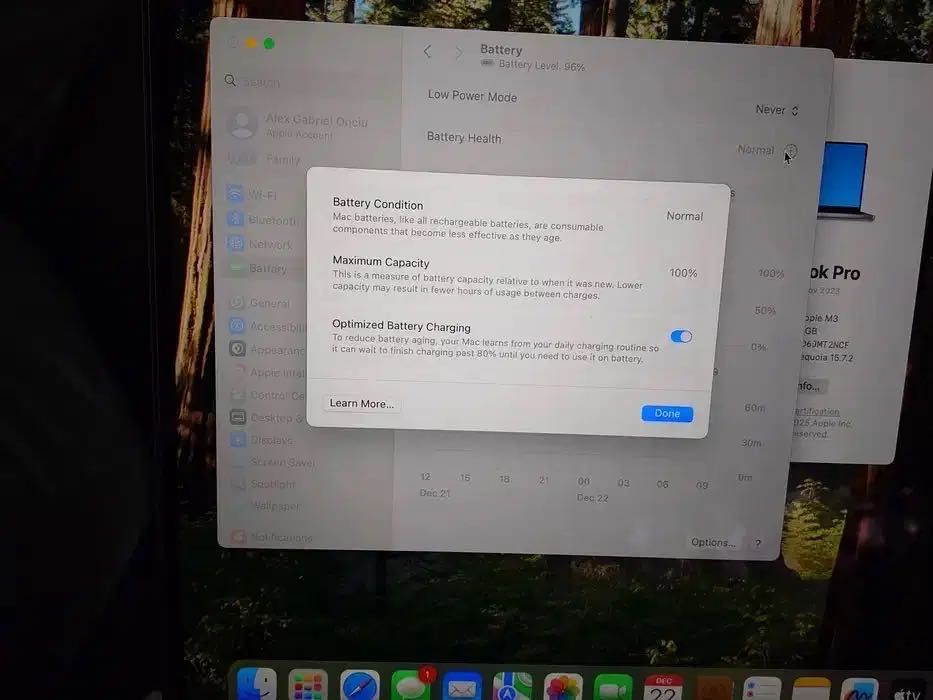 Macbook Pro 14" M3 512GB SSD 8GB RAM impecabil sanatate baterie 100%