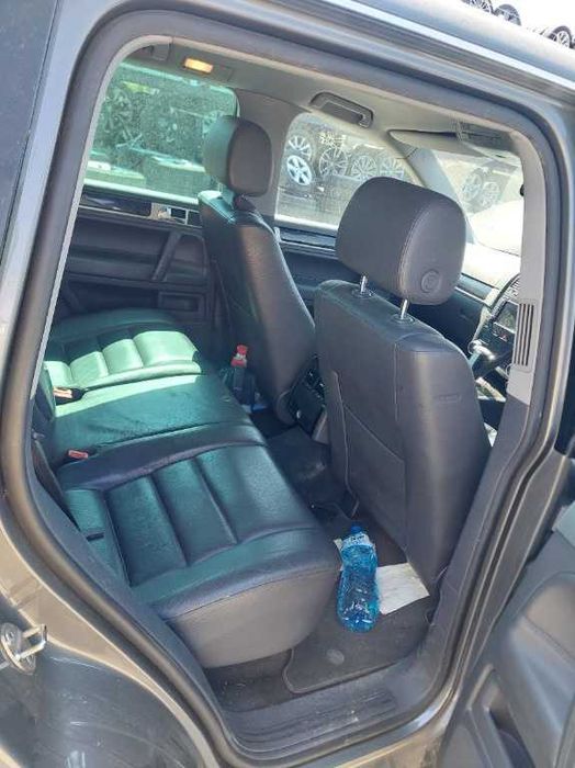 Dezmembram Volkswagen Touareg 7L 3.0 tdi 176 KW An 2010
Cod motor CASA