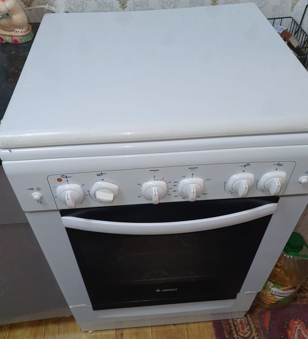 Газ плита фирма GEFEST производства Беларусия