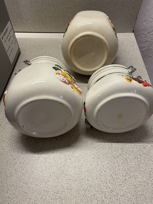 Комплект 3 бр буркани за съхранение, подправки с метална закопчалка