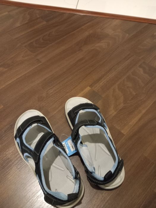 Sandale damă noi