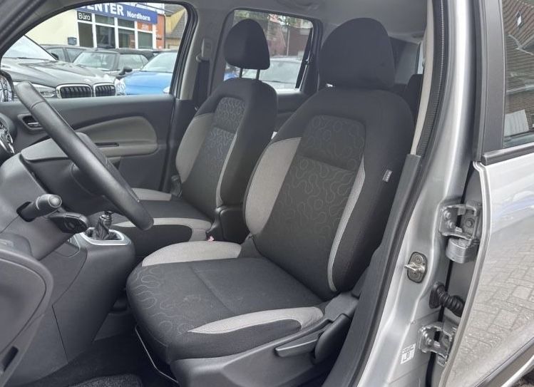 Citeoen C3 . Citroen c3 picasso