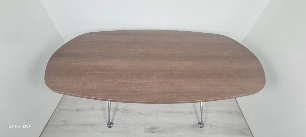 Немска конферентна и посетителска маса за дома и офиса обзавеждане