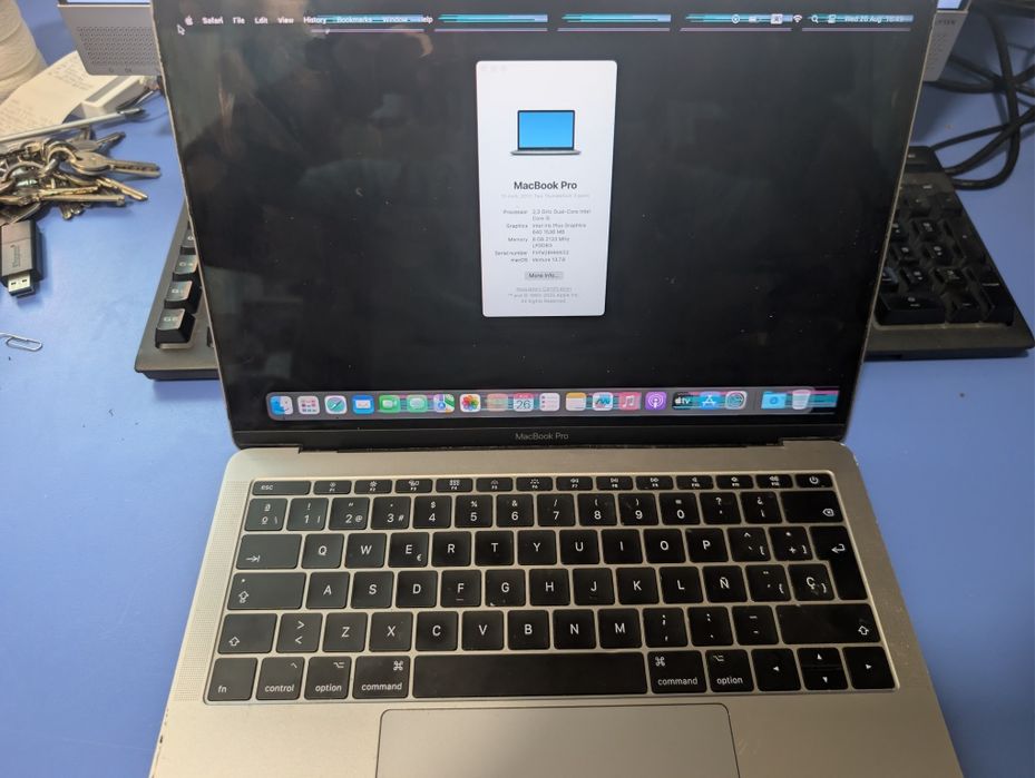 MacBook Pro 13" 2017 (Работещо дъно / Проблем LCD) - Идеален за настолен Mac Mini или части