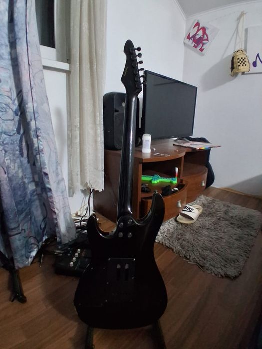 Chitara electrica Aria