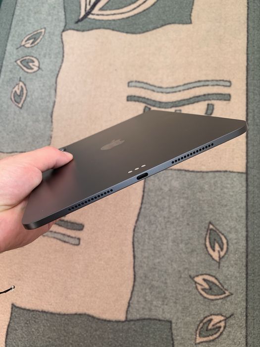 iPad Pro 11 inch 256GB Заключен