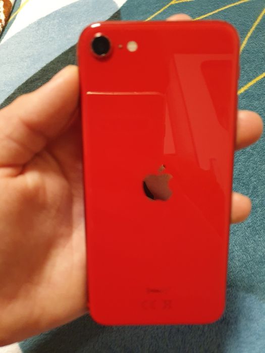 Vând iPhone SE 2020 negociabil