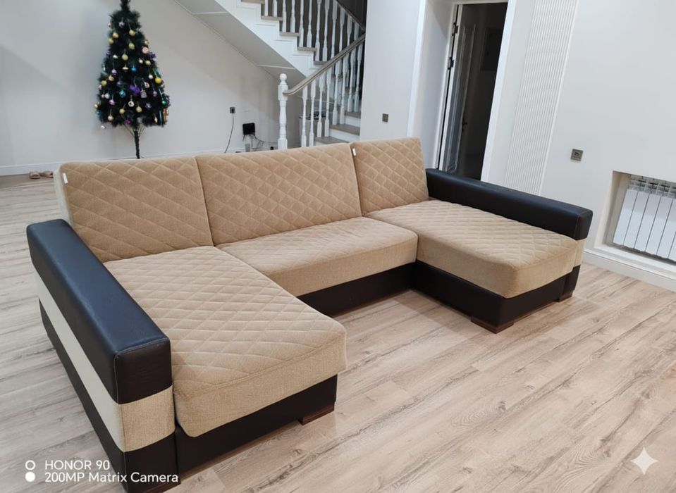 Угловой диван в отличном состоянии