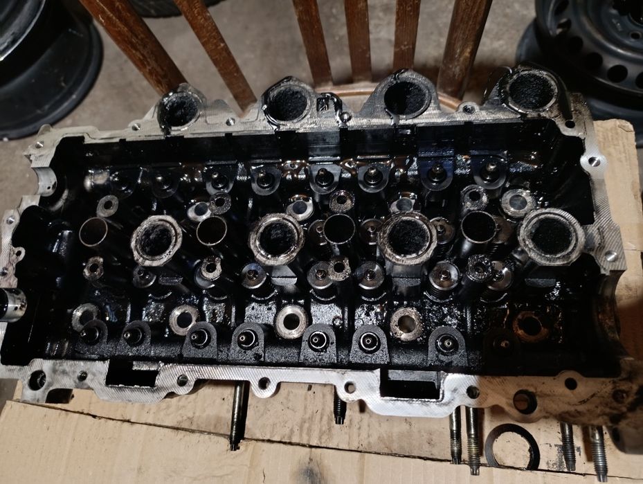 Цилиндрова глава  за Ford C-Max 1.6 TDCI - 90/109 коня