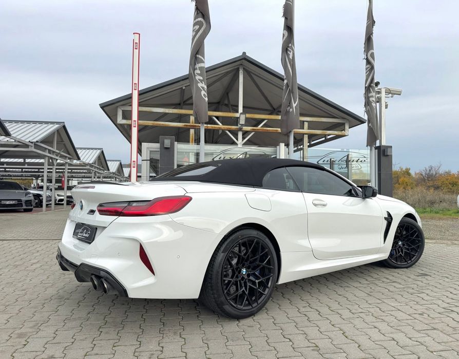 Кола за Бал Свадба под Наем Бмв м8 Компетъшън