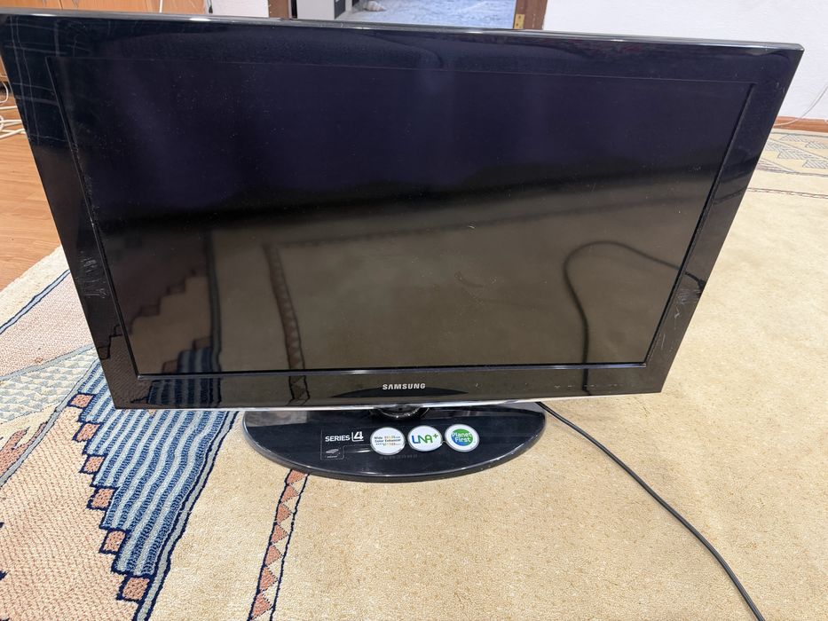 Телевизор Samsung 32" LE32C454E3W