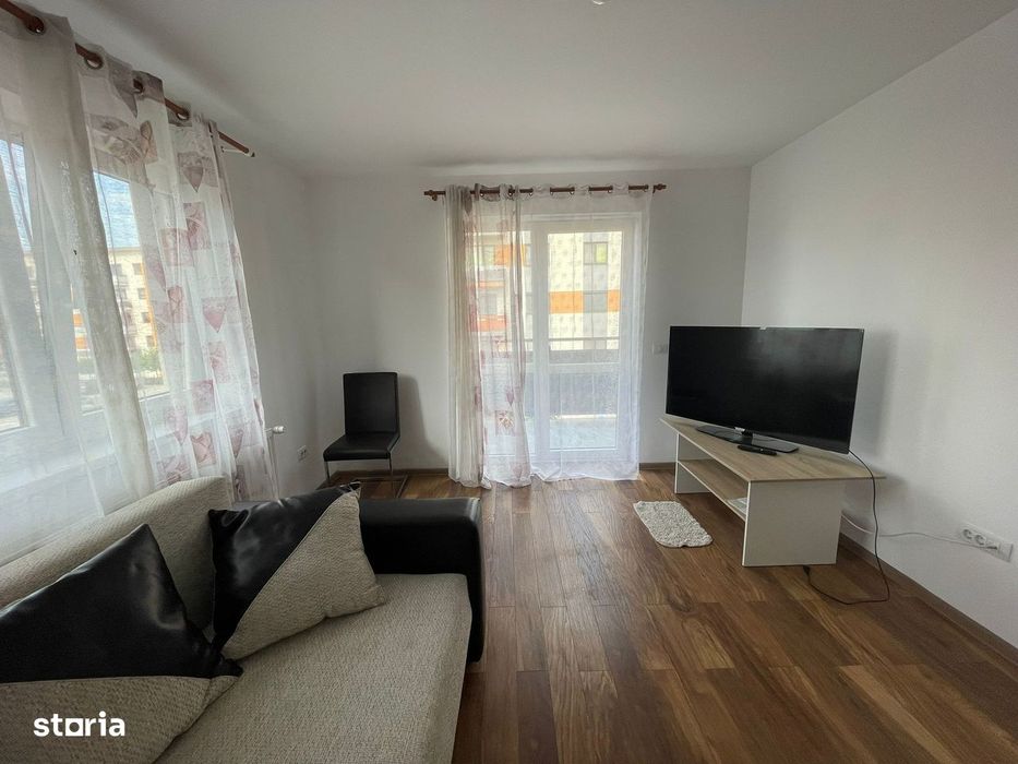 Apartament cu două camere de închiriat - Tractorul