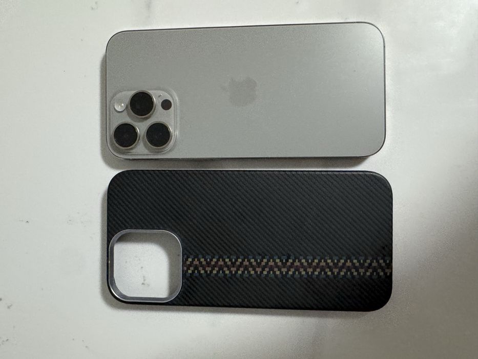 Продам айфон 16 про макс 256