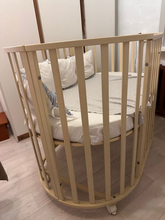 Продам кроватку детскую