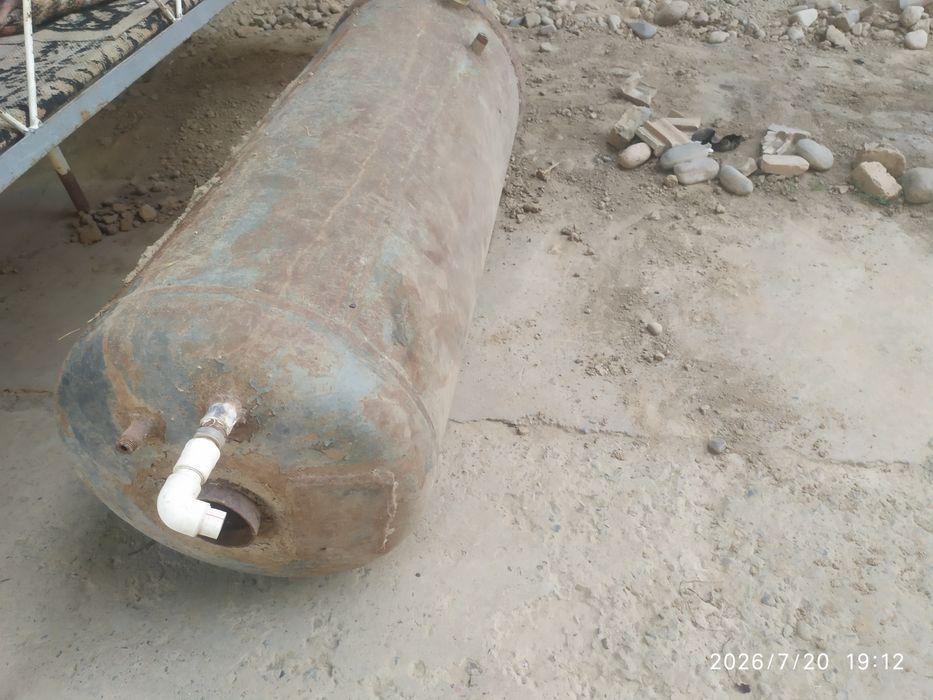 Titan, istish qozoni garilkasi bor