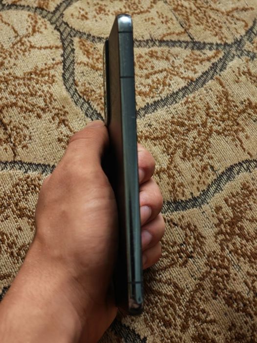 Samsung Galaxy s22 plus