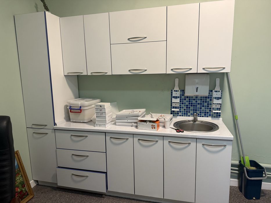 Продается мебель для офиса