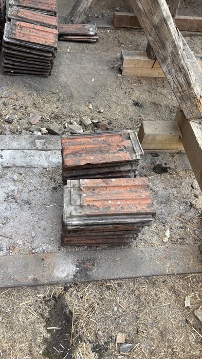 Vand 500 buc  tigla de Jimbolia, model 351