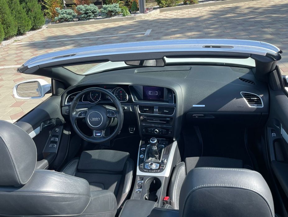AUDI A5 cabrio S-line 2.0TDI 190 CP