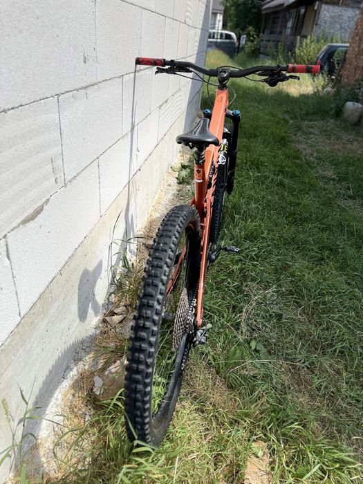 Canyon Spectral 2023  Marimea L- Portocaliu