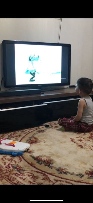 Продам телевизор Phillips